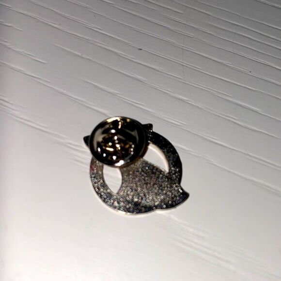 American Red Cross Go Red For Women Pin - Picture 4 of 7